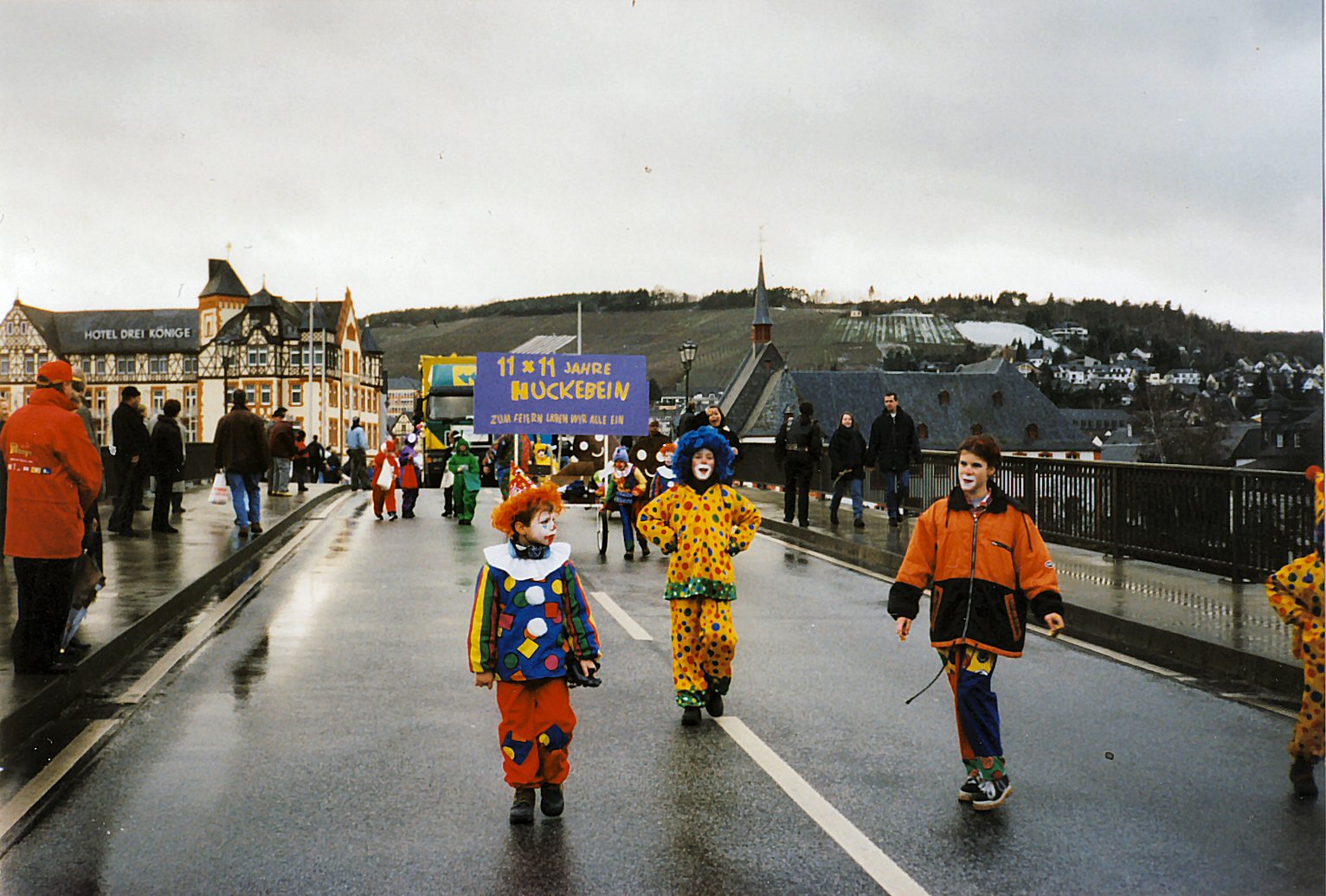 2000